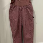 Old Navy  Maternity Cargo Pants Size Small NWT Photo 0