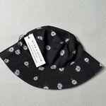 Alice + Olivia NWT  Reversible Bucket Hat Photo 1