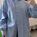 Wonderly Wonder blue and pink button down Photo 4