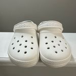 Crocs Classic Lined Clog size Men’s 4 Women’s 6, White with gray lining, comfy Photo 2