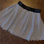 Romeo + Juliet Couture black & white skater skirt - size medium Photo 2
