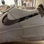 Nike Air Force 1 Low Pixel SE Photo 4
