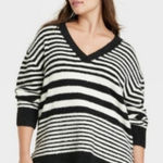 Ava & Viv Black & White Striped Soft Fuzzy Long Sleeve V Neck Sweater Sz 1X NEW Photo 0