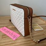 Michael Kors Purse Photo 3