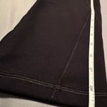 Heathyoga Women’s  leggings - medium - black - Capri - gently used Photo 8