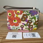 Coach Wristlet Photo 1