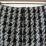 Ann Taylor Pencil Skirt in Black and White Patterned Tweed Size 8 Photo 3