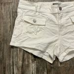 Aeropostale  Women's White Cargo Shorts Size 12 Photo 1