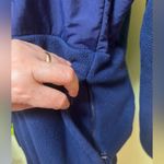 The North Face Women's Full-Zip Fleece Jacket, Size large . Navy blue color. Photo 5