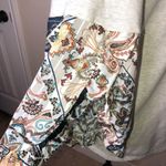 Umgee Grey Linen Peasant Top with Paisley Floral Flare Bell Sleeves Size Small Photo 5