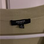 Premise  Top green silk blend knit‎ V size medium. Photo 1