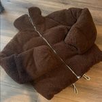 Varley  Wilkins Sherpa Puffer Jacket Photo 4