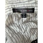 Happening in the present  stripped blouse size small Photo 8