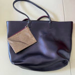 Bath & Body Works  navy tote bag with small sparkle pouch Photo 0