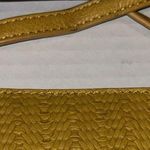 SUSAN JOY BRAND… MUSTARD YELLOW WEAVE VEGAN LEATHER CROSSBODY/CLUTCH WITH STRAP Photo 2