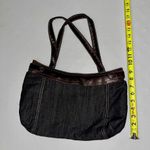 💜 Thirty One Denim Purse Bag with G Monogram & Removable Floral Flower Blue Photo 2