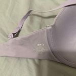 SKIMS FITS EVERYBODY T-SHIRT BRA in Lily Size 32C ($54) Photo 3