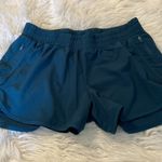 Athletic Works  Shorts size L with two pockets on each side with zippers Photo 7