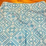 Loft  Sky blue and white patterned capri pants. Cotton/ spandex. Size 8P. Photo 7