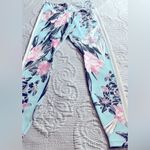 Nike Women's Floral Leggings - Light Blue and Pink Photo 2