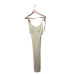 Line and Dot Carra Dress Size Medium Photo 4