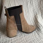 Tod's  Classic Tan Suede Heeled Chelsea Boots Size 37‎ Photo 6