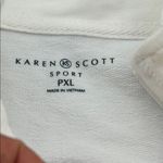 Karen Scott  White Vest Photo 2