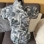 Van Heusen  STUDIO Floral ShortSleeve Blouse XSmall Photo 4