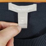 Banana Republic Women's Black Sweatshirt Pullover  Size M. Photo 5