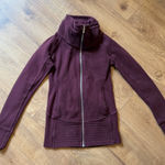 Lululemon Womens Radiant Jacket II Zip Up Maroon Red Wine Color Size 4 Photo 0
