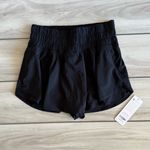 CRZ Yoga  Athletic Shorts Black Large NWT Photo 3