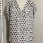 H&M Bold Geometric Short Sleeve Professional Blouse Size 12 Photo 0