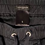 Ann Taylor  Black Lyocell Joggers Womens Small Elastic Waist Drawstring Pants EUC Photo 2