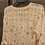 💕DR2💕 Long Sleeve Crochet Detail Long Sleeve Blouse ~ Floral Print Medium Red Photo 3