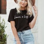 ✨ Leaves + Lattes Black Tee✨ Black Size L Photo 3