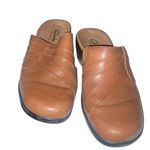 Clarks Clark’s Bendables Brown Leather Clog Slip on Mule Shoe comfortable size 5.5 Photo 0