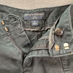 Banana Republic  Cuffed Shorts Womens 2P Petite Black Low Rise Flat Front Stretch Photo 3