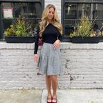 Hillard & Hanson Vintage  preppy plaid pleated skirt sz M / waist 30 in, length 20 in Photo 1