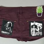 Red Burgundy Distressed Denim Studded ‘Child’s Play Chucky Doll’ ‘The Munsters’ Horror Movie Patches Punk Rock Jean Shorts Bottoms Size 6 🪓✨ Photo 1