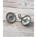 Vintage Clip On Earrings Photo 3