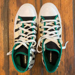 Converse  Women’s Chuck Taylor Zebra and Green Print High Tops, Size 7 Photo 0