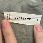 Everlane The Shirtdress in Linen Sage Green Photo 7