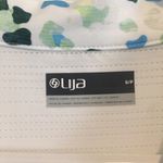 Lija 3/4 sleeves block polo leopard white tops SIze Small Green Photo 10