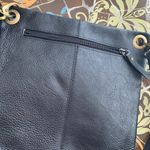 PEBBLED LEATHER CROSSBODY BAG Photo 6