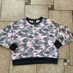 Reebok  ladies Sweatshirt size L Photo 0