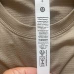 Lululemon  Swiftly Tech Cropped Short-Sleeve Shirt 2.0 Sheer Oak Size 6 Photo 3