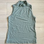 Athleta Outbound Tank Minimalistic Grey Photo 1