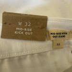 Madewell NWT White Mid Rise Kick Out Jeans Size 32 Photo 3