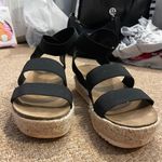 Time & Tru Black Platform Sandals  Photo 3