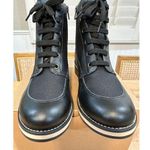 Walking Cradles Knox Ankle Boots Black Leather Size 7.5 NWOB Stylish Comfy Photo 4